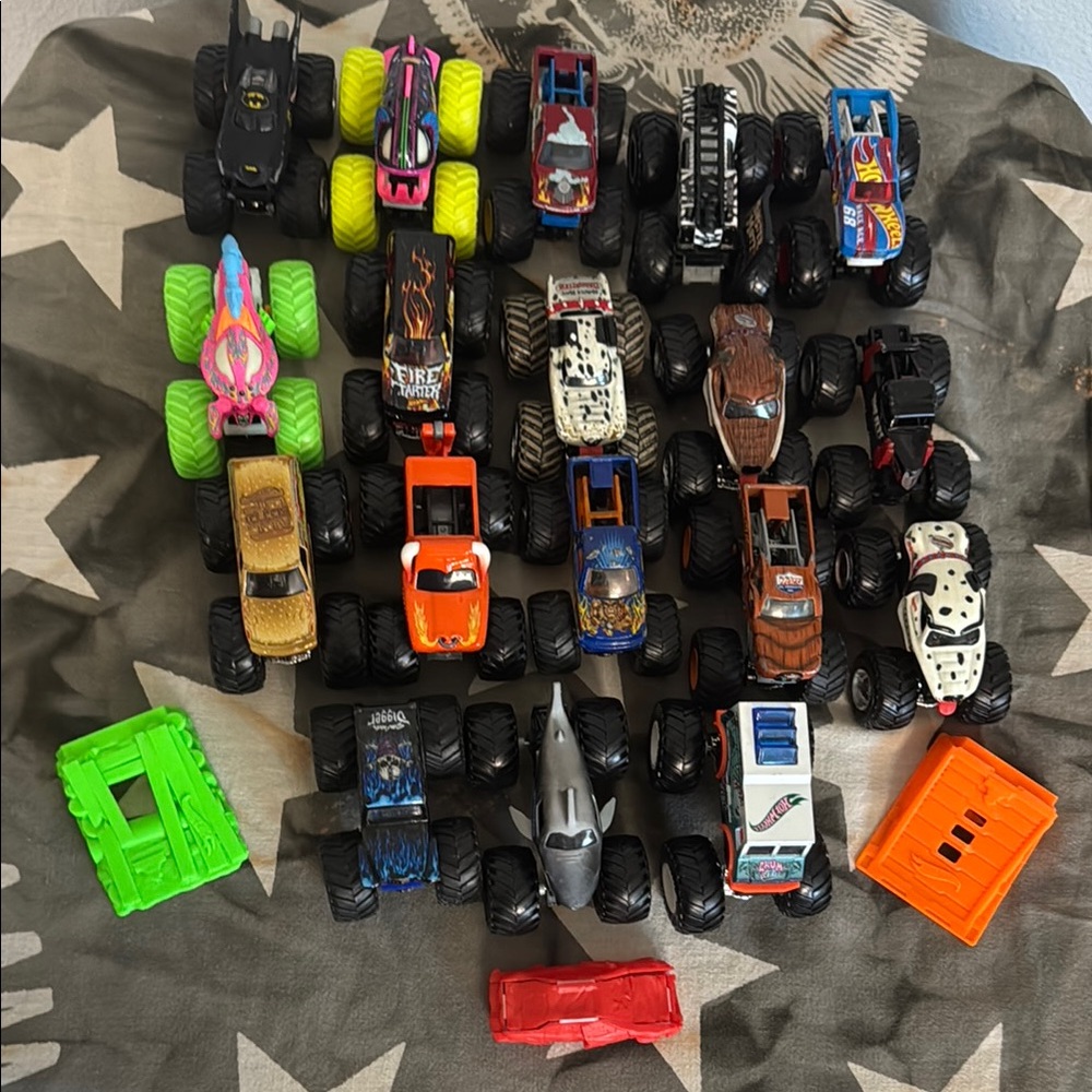 Monster Truck Collection Set - Assorted Colors
